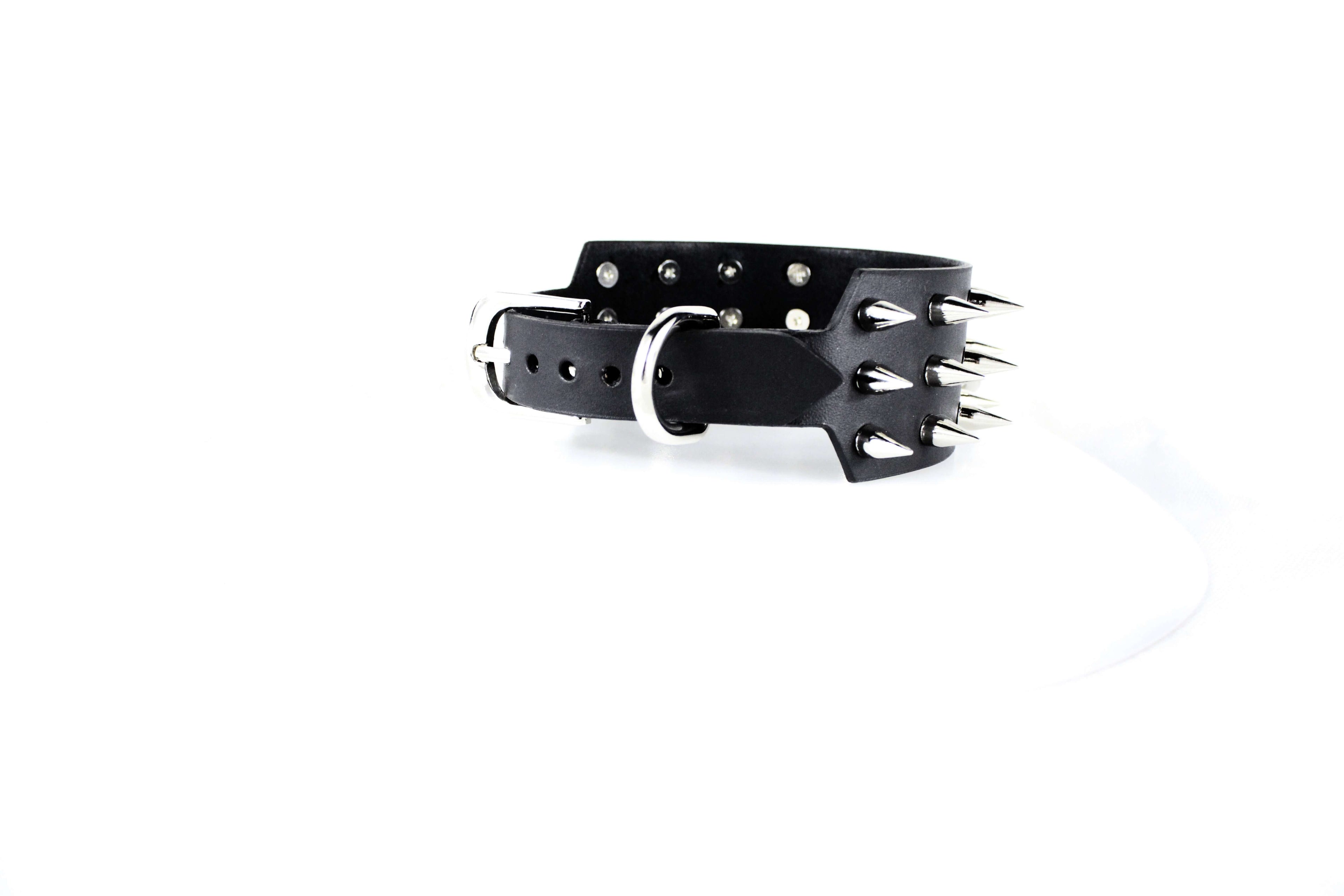 Black Spiked BDSM Collar – Leather Submissive Collar with O-Ring